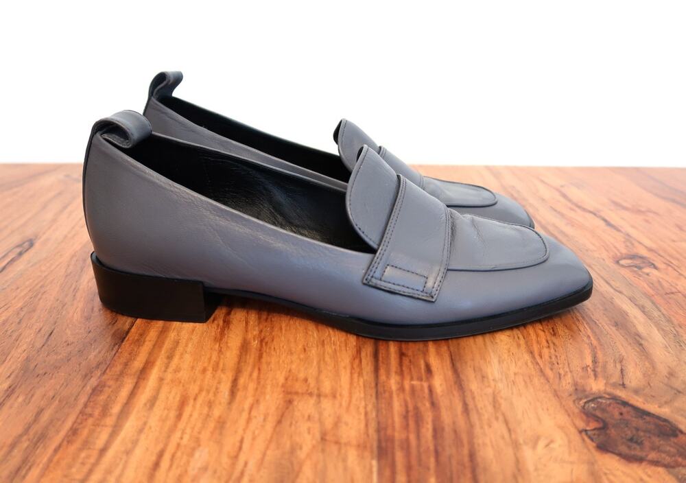 AEYDE BERLIN Julie Leather Loafers Slate Gray Made Italy NET-A-PORTER 39 9 $545